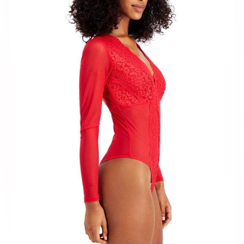 Lace bodysuit